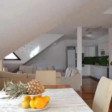 Flame City Center Apheartment